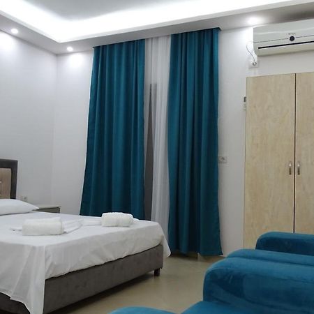 Hotel Arsenal Ксамил Экстерьер фото